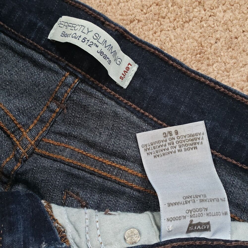 Vintage Y2k Levi's 512 Perfectly Slimming Boot Cut Jeans Dark Wash Size 6 S - Picture 5 of 11